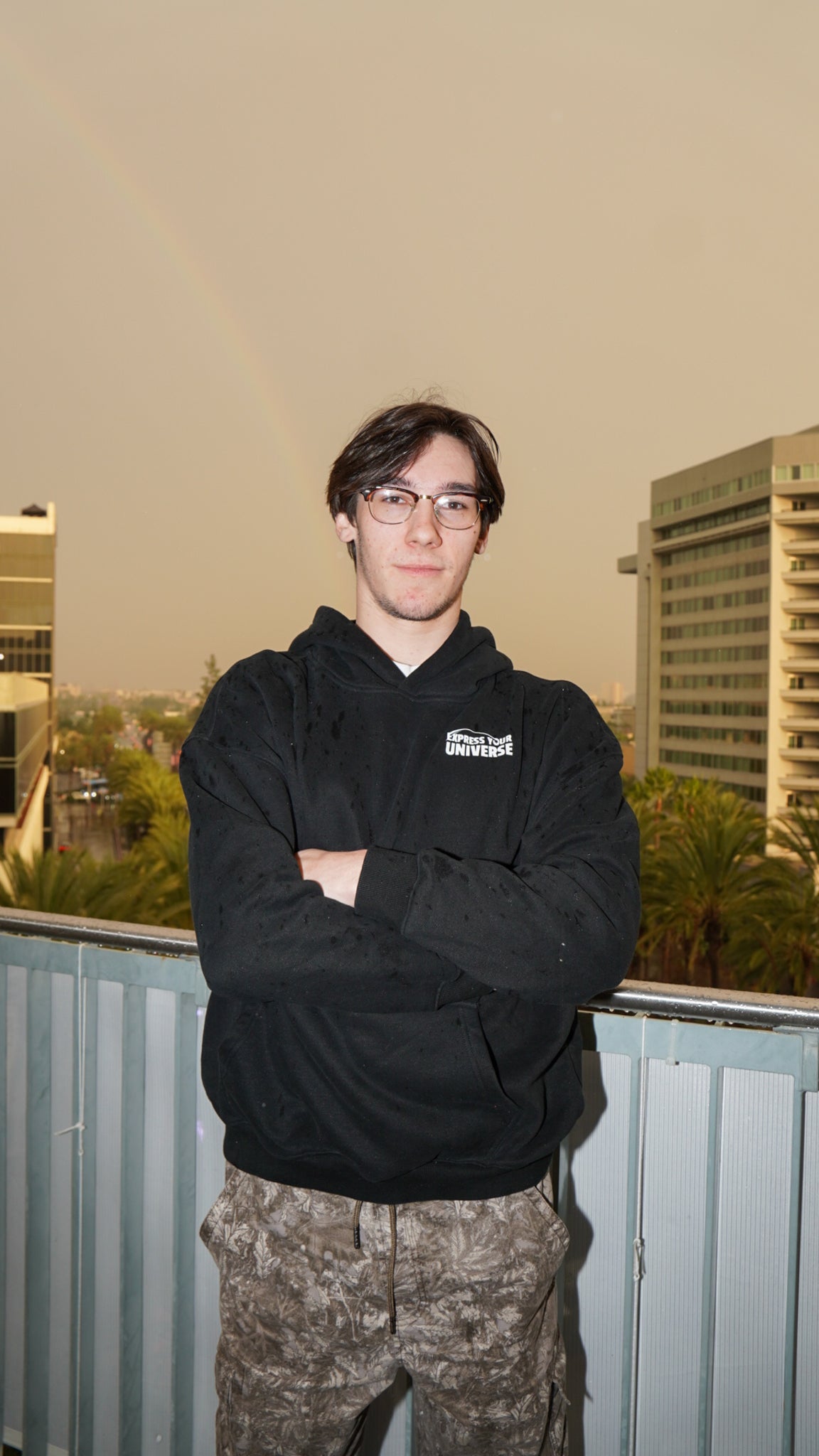 Express Your Universe | Black Hoodie